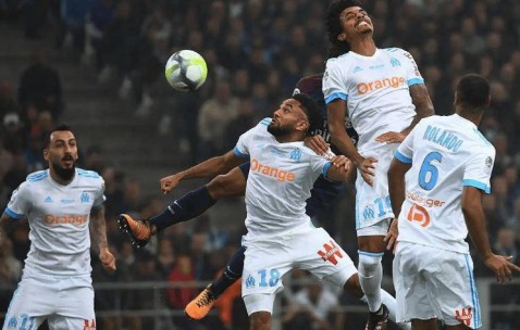 法甲榜首终极对决！朗斯主场迎战马赛，争冠双雄谁能独占鳌头？