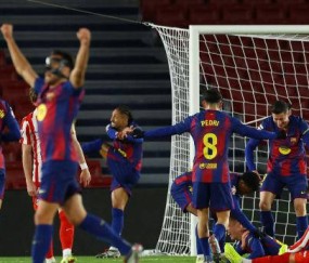 逆转王者！卫冕冠军巴萨客场3-1翻盘马竞，稳居西甲榜首