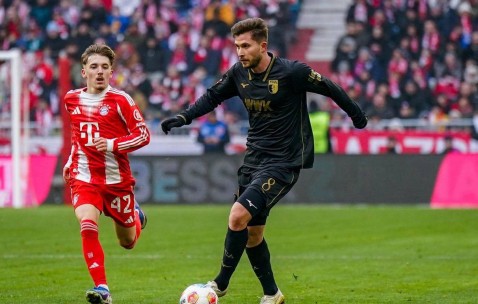 德甲最新积分榜揭晓：拜仁失利多特大胜，冠军争夺悬念重燃