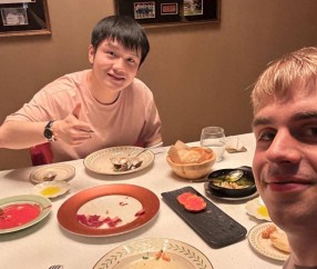 樊振东豪爽设宴，与队友莫雷加德共进晚餐！即将迎来德甲首秀