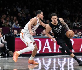 小波特23分布克24分狄龙27+5 篮网不敌太阳