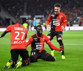 法甲冲四焦点！里昂5连胜遇防线危机，布雷斯特偷袭能否得手？