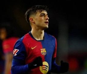 巴萨官方确认佩德里伤情,西甲争冠形势骤然复杂,球迷纷纷看好皇马逆袭