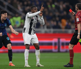 巴斯托尼:我夸大了摔倒试图获利 随后的庆祝动作也很不雅