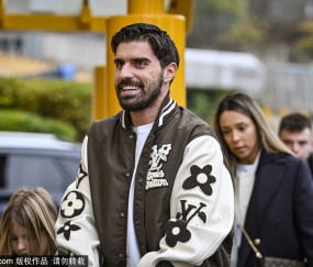 从沙特挖人？曝曼联看上狼队旧将 冬窗2000万镑即可签他