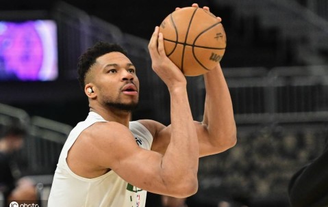 全网都在等字母哥交易？他与雄鹿的纽带只剩3条细线