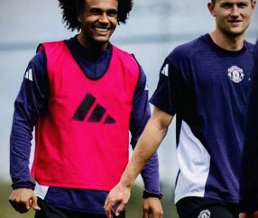 曼联战富勒姆一人伤愈复出!卡里克官宣多古伤情,德里赫特仍缺阵