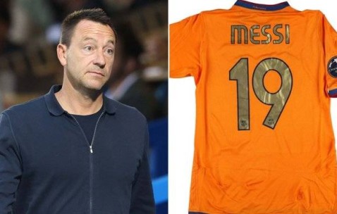 特里拍卖同行落场球衣：梅西接近20万！C罗高于10万！