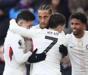 随着切尔西3-1,阿森纳2-3不敌曼联,维拉2-0纽卡 英超积分榜出炉