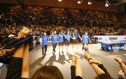 德甲焦点战，萨尔布吕肯主场险胜“领头羊”，德国inne联动本土俱乐部开展球迷互动