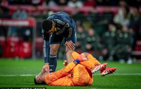 皇马公布对曼城首发：姆巴佩替补，罗德里戈、贡萨洛出战，赛前战术分析与历史交锋回顾