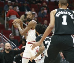 又崩盘了！火箭陷入死循环 杜兰特末节仅4分