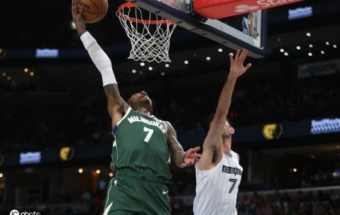 杰克逊24+9莫兰特17+10 字母哥缺阵灰熊大胜雄鹿