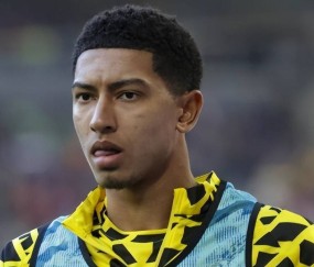 曼联补强中场惨遭贝林厄姆嫌弃,挖角马竞鸡肋却要6000万欧,恐被直接吓退