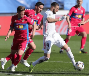 周一007西甲爆冷预警!马洛卡VS塞维利亚 保级队死磕中游队,比分+进球数精准剖析