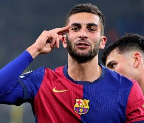 欧冠一夜冷门不断，18岁天才单挑2亿巨星，切尔西3-0完胜巴萨，弗里克战术失灵了？