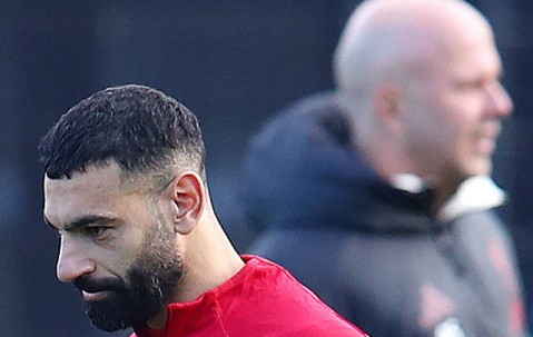 争议点球助利物浦小胜，清算萨拉赫比赢球更有流量