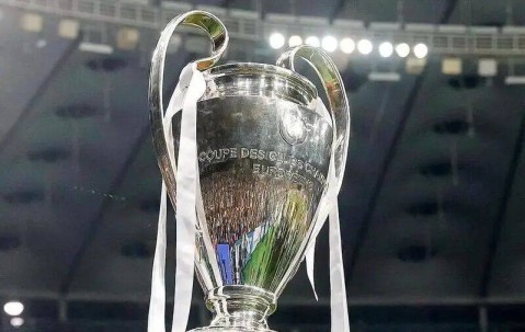 欧冠历史上再也难以复制的一个时代——连续9个赛季，有非五大联赛球队闯进决赛