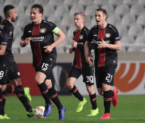 欧冠生死卡位！巴黎主场死磕纽卡，伤病与反击定命运