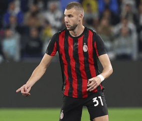 意甲：博洛尼亚状态回暖，AC米兰表现出色