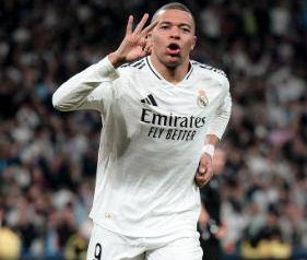 金球奖排行更新！黑马第一，姆巴佩仅第三，梅西杀入前十成亮点