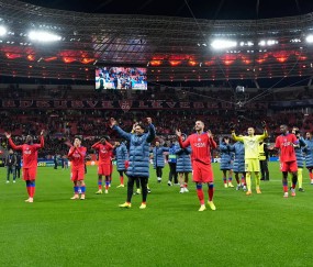 7-2,欧冠惨案!德甲冠军崩盘,卫冕冠军轰7球+豪取6连胜