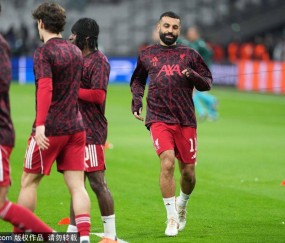 科纳特父亲去世,缺席欧冠比赛的背后故事与球队反应