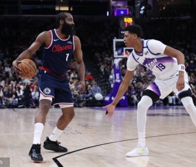 哈登16+3+10伦纳德21+7+4 快船客胜爵士迎3连胜