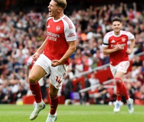 曼城越追越近!阿森纳4轮丢5分,英超冠军的噩梦又要重现?