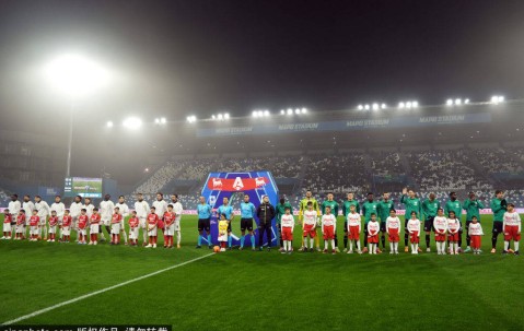 意甲第十四轮：萨索洛3-1逆转佛罗伦萨，紫百合陷入困境