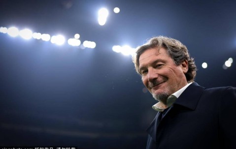 国米4-0大胜科莫，意甲积分榜领跑！明天那不勒斯与尤文的巅峰对决引人关注