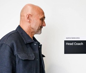 尤文图斯宣布新帅上任!曼联王朝的坍塌,再次被提起